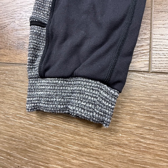 Lululemon Base Runner Pants Womens Black/Gray, Size 2, Pull On Jogger, Athletic - Picture 4 of 12